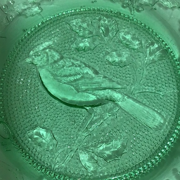 Vintage Pairpoint Glass Cup Plate Cardinal, Green - Picture 4 of 7